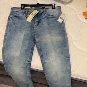 Jordan Craig Men's Faded Blue Relaxed Jeans